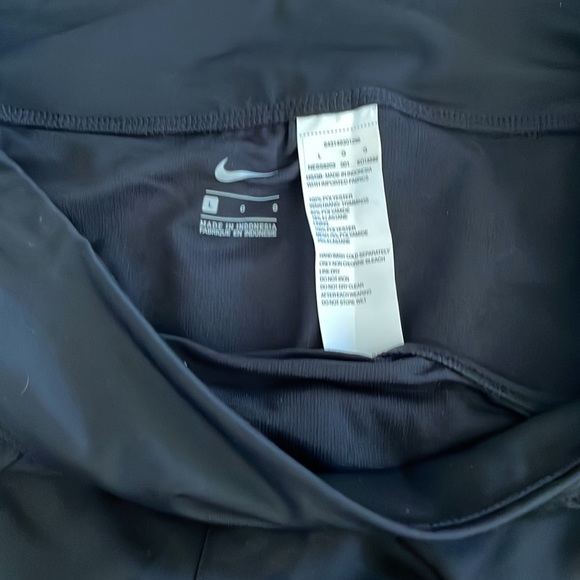 NWT Nike Black Swimshorts Boardshorts Size Large - Picture 6 of 6